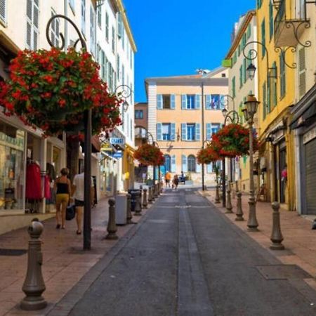 Coquet 2 Pieces Coeur Vieil Antibes Apartamento Exterior foto